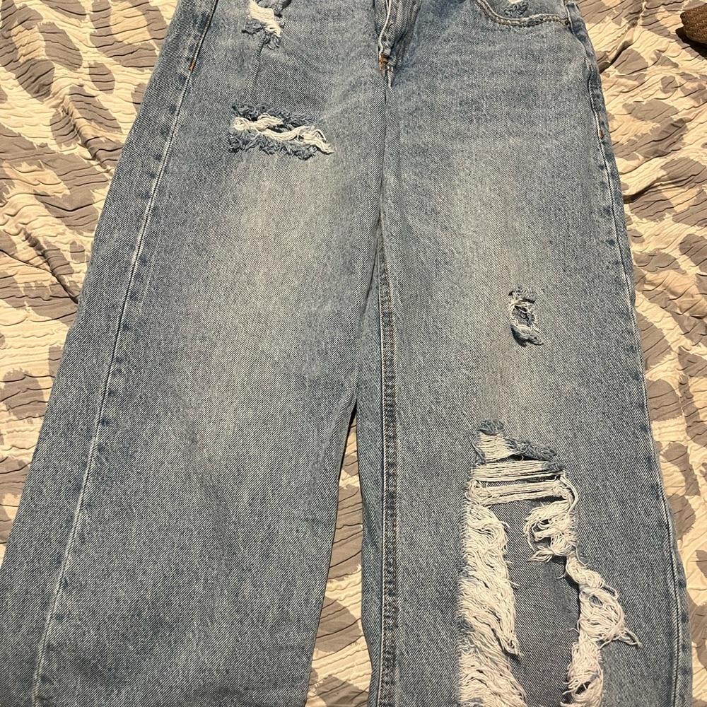 Trendy Distressed Women's Wide Leg Jeans in Light Blue